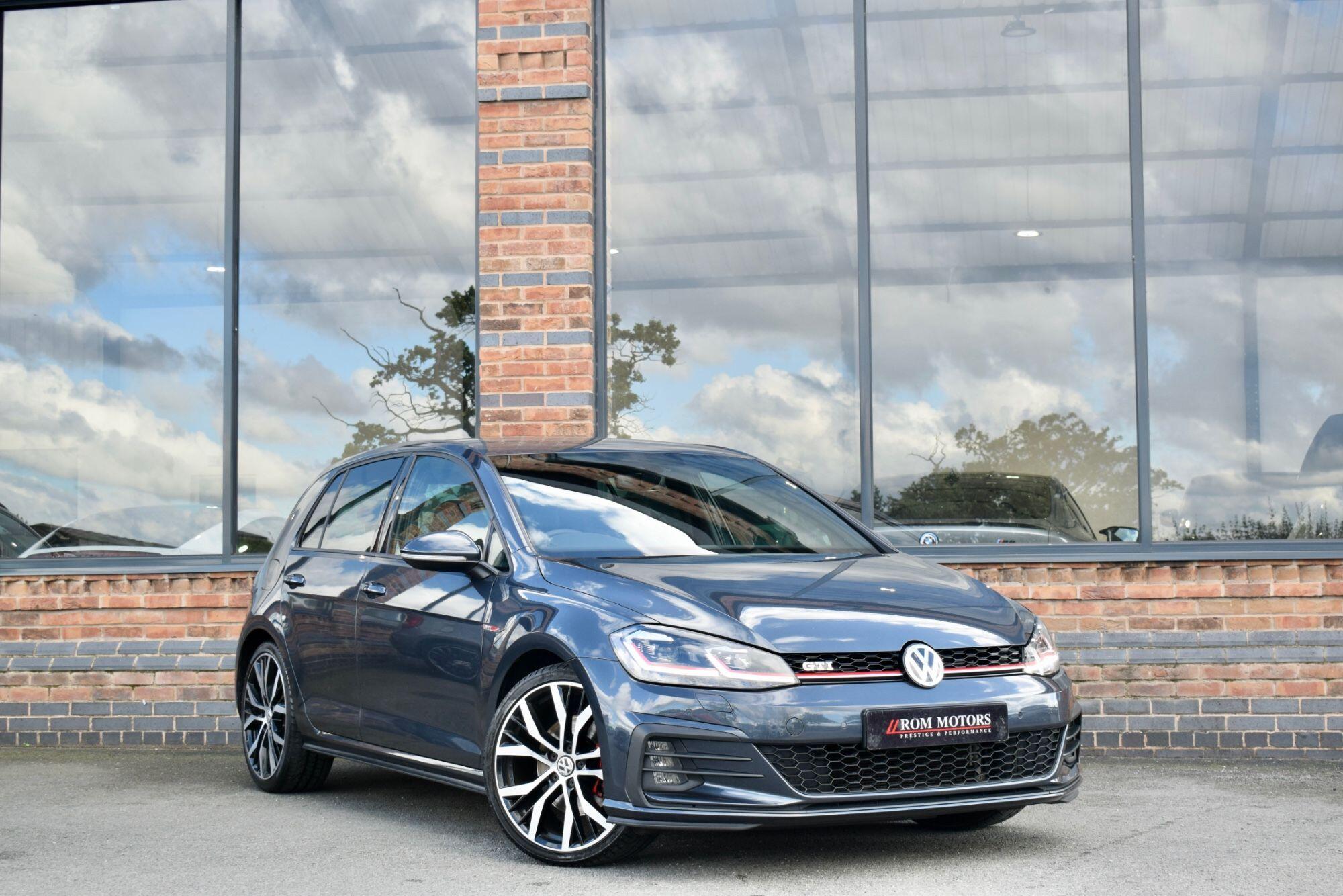 Volkswagen Golf view 8