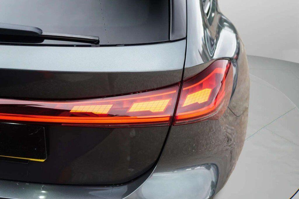 Audi RS5 view 14