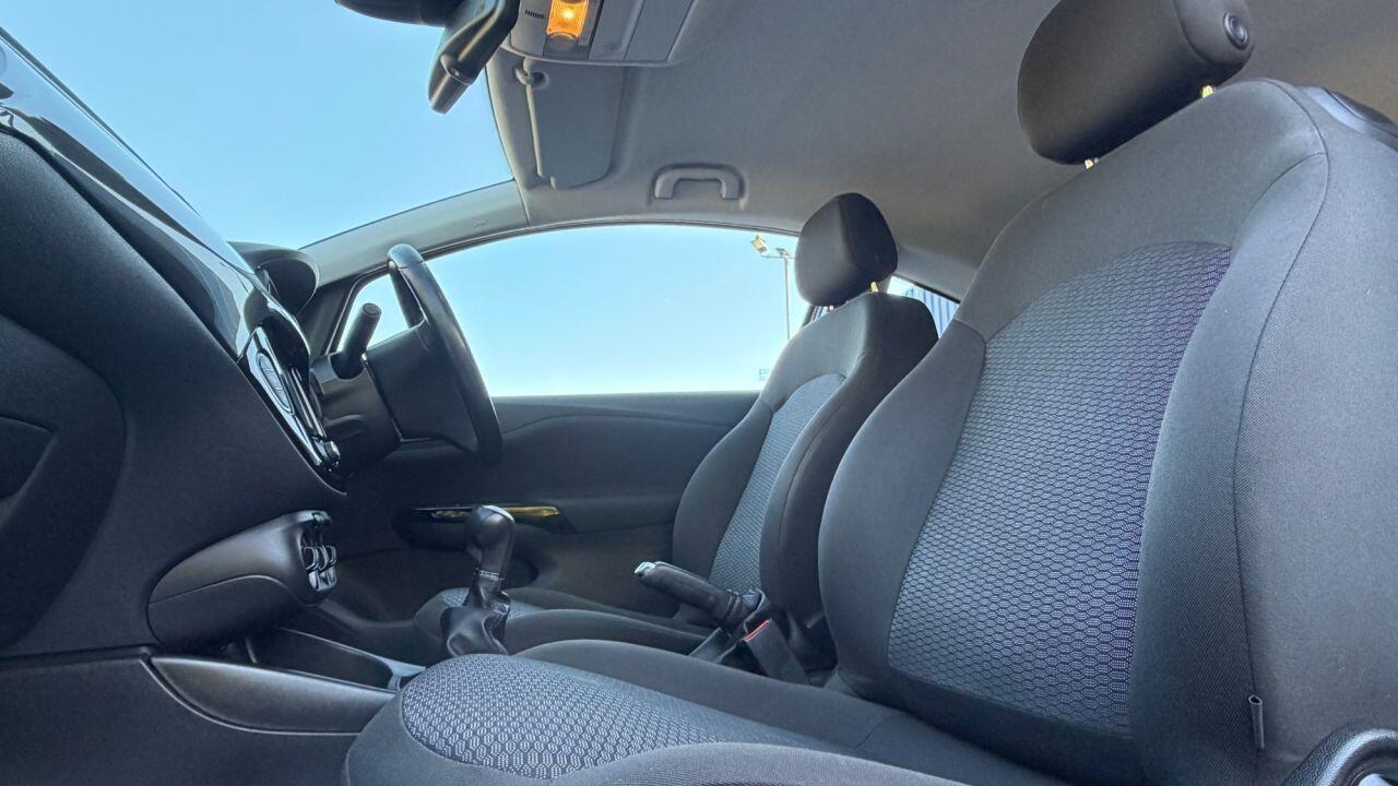Vauxhall Corsa view 12