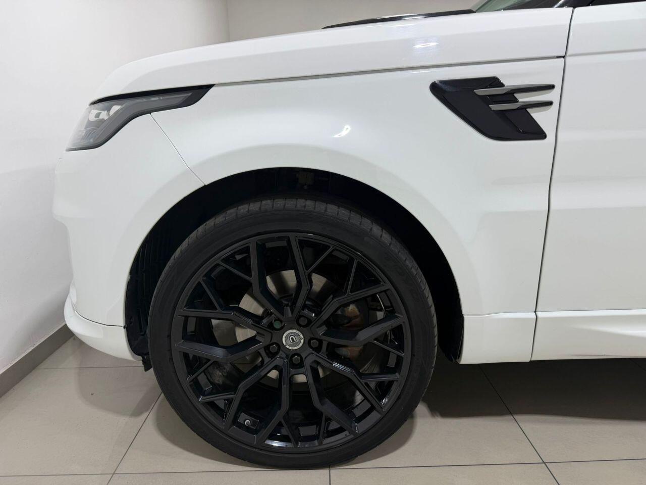 Land Rover Range Rover Sport view 7