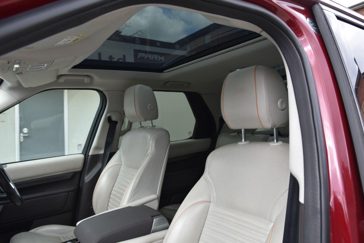 Land Rover Discovery view 29