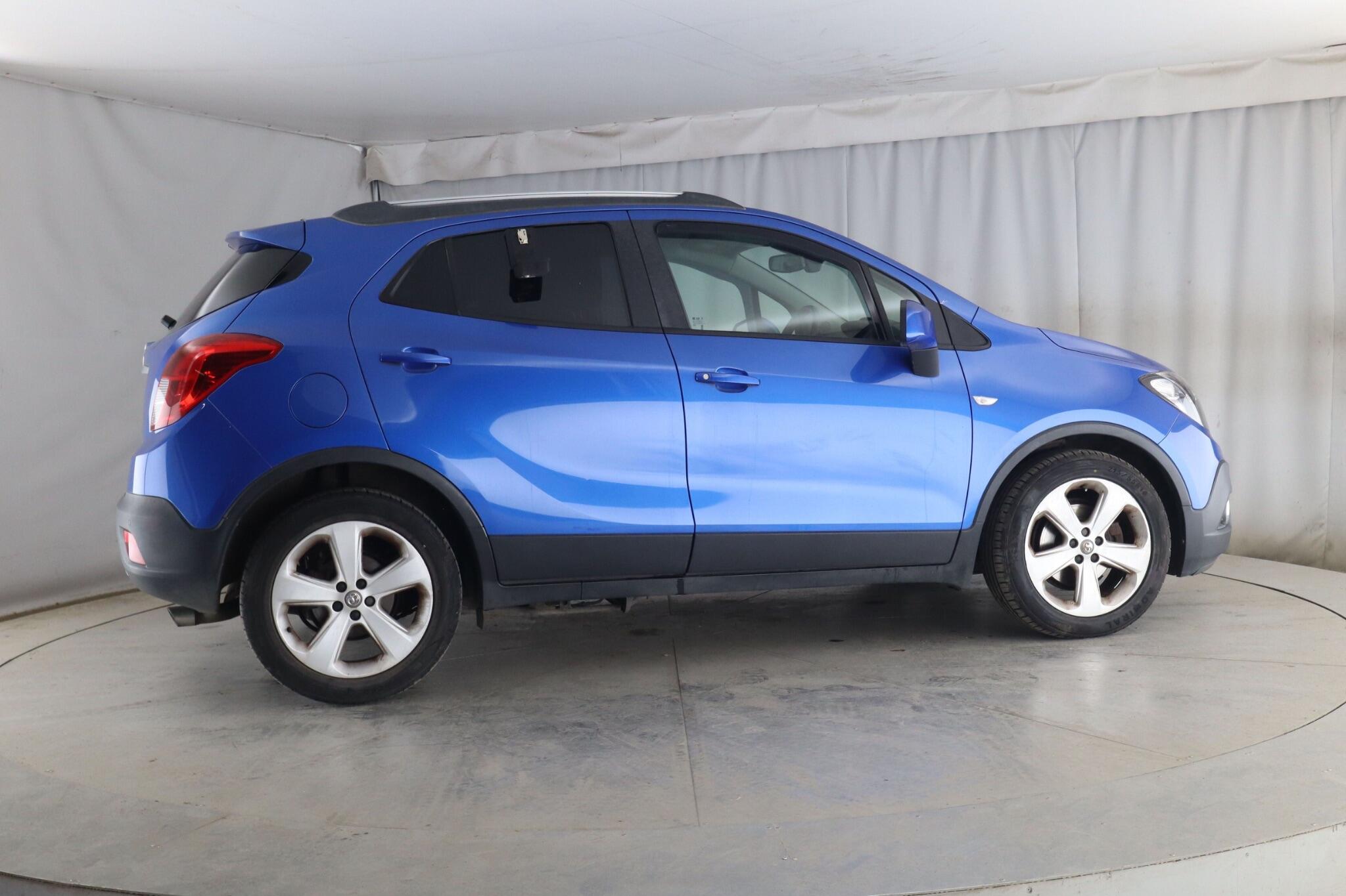Vauxhall Mokka view 3