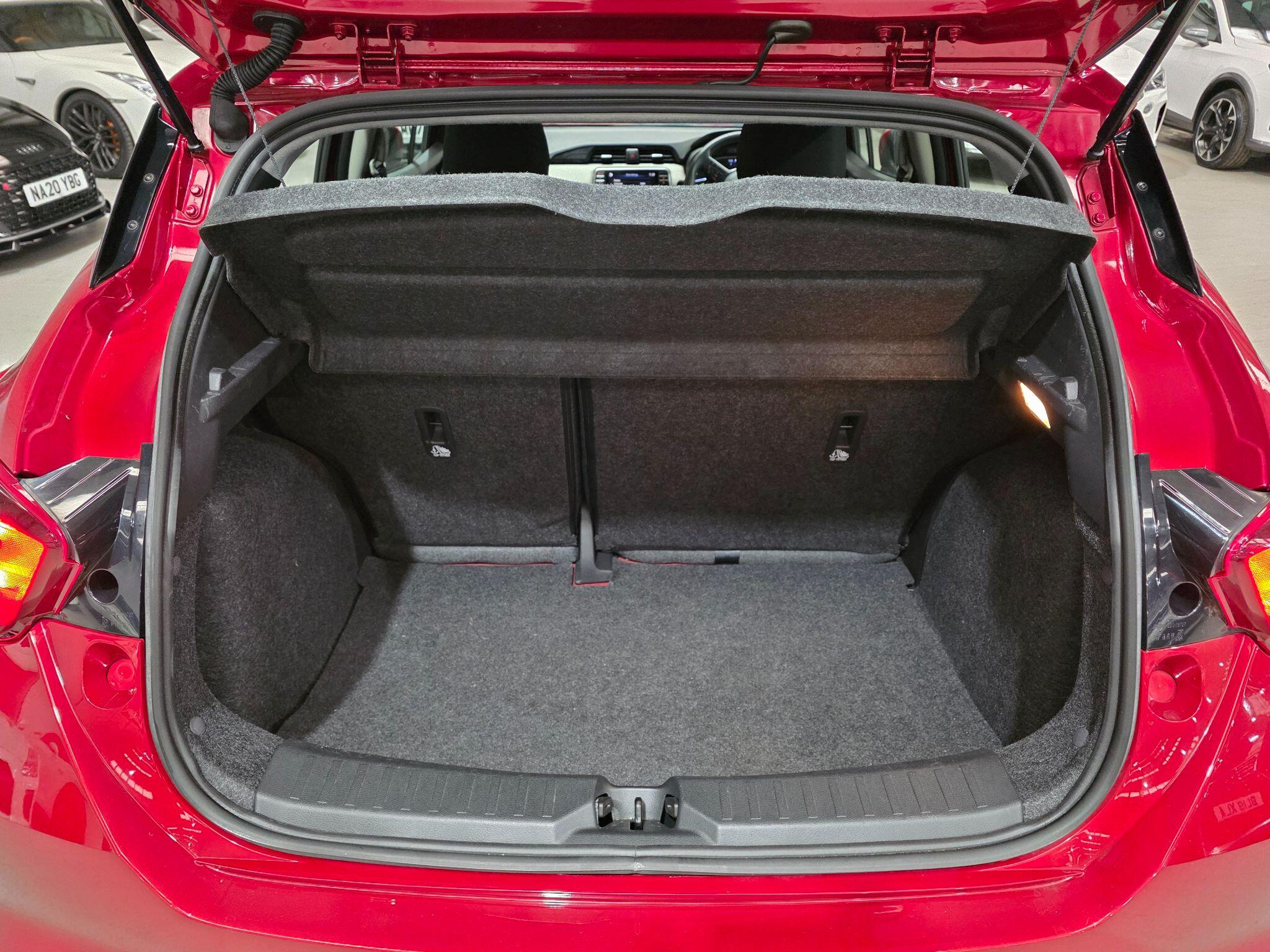 Nissan Micra view 23