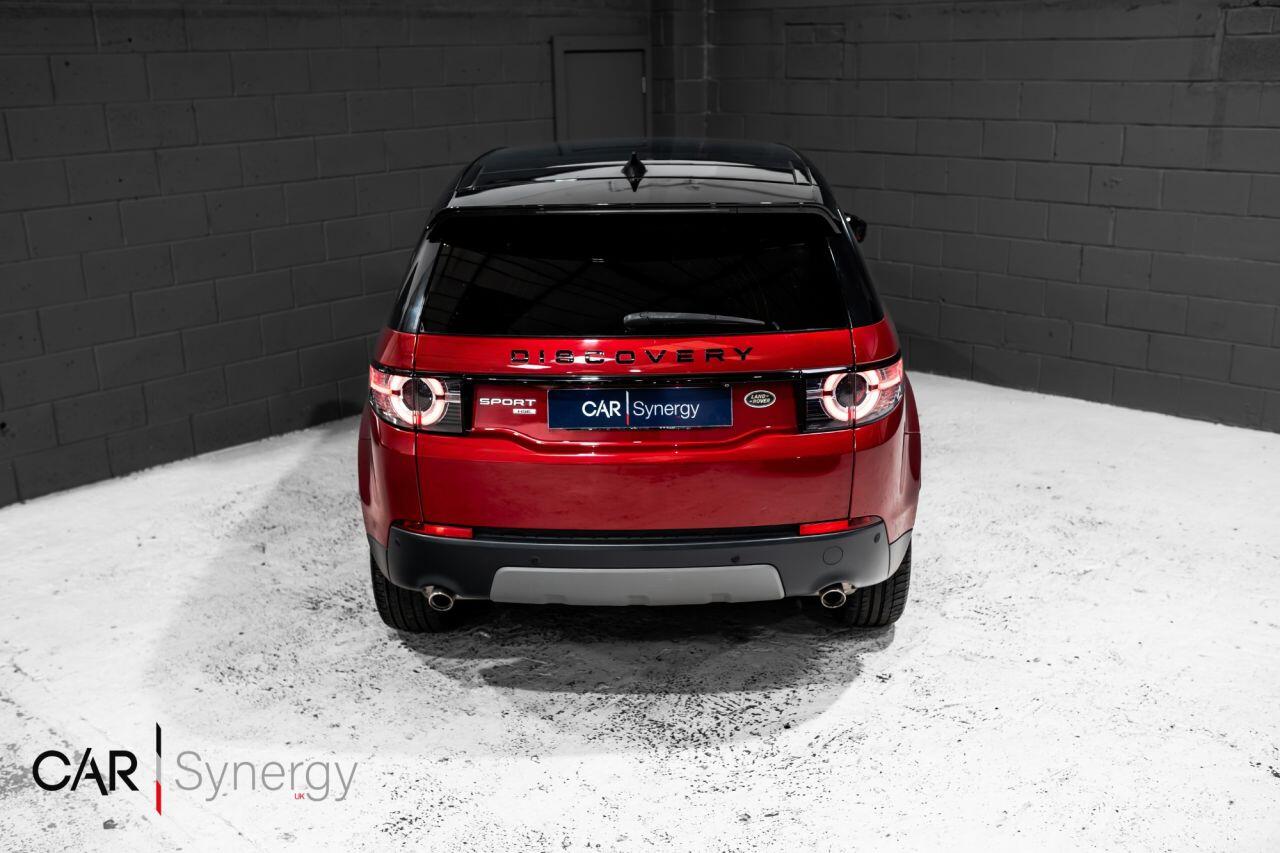 Land Rover Discovery Sport view 6