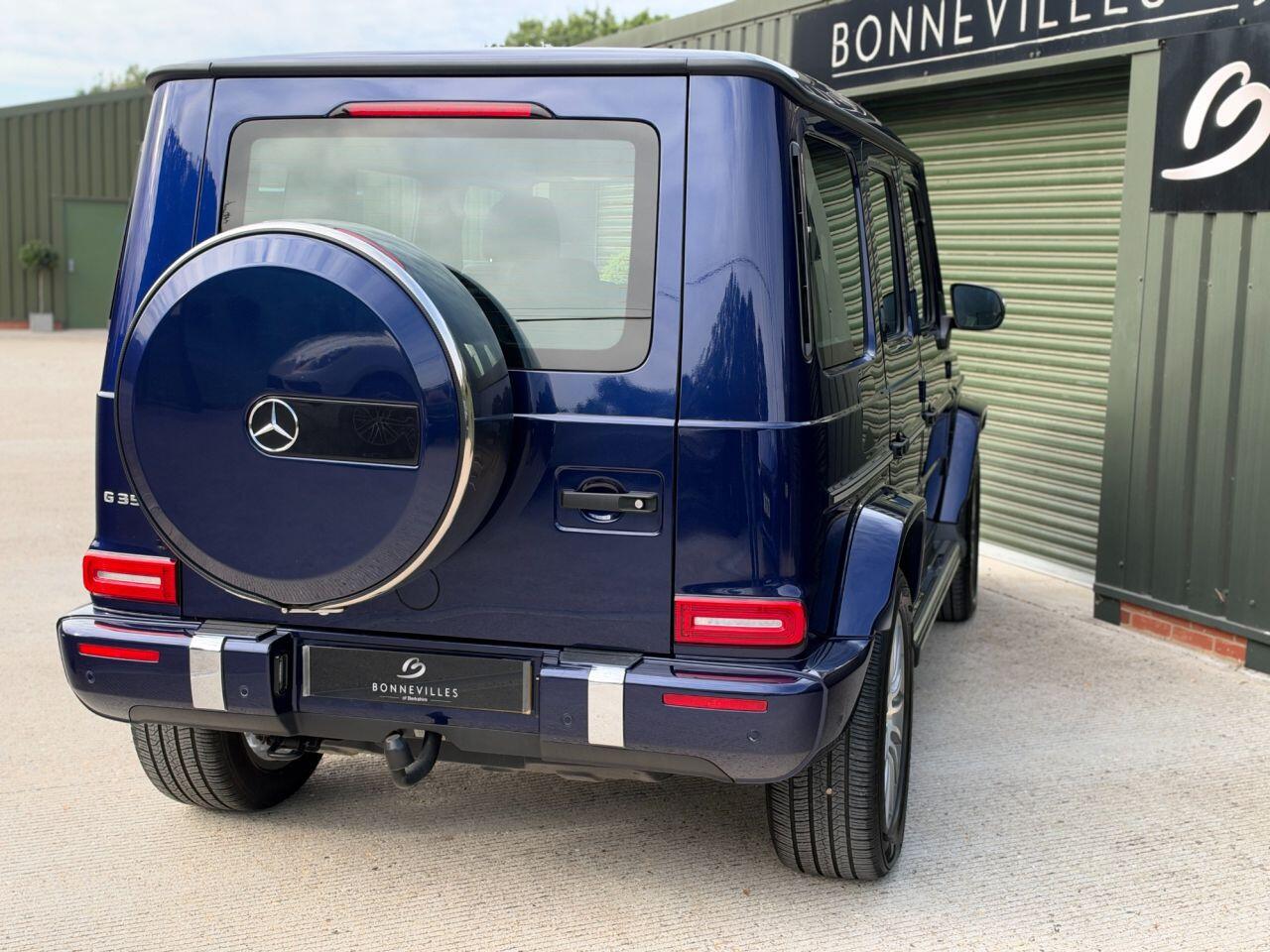Mercedes-Benz G-Class view 27