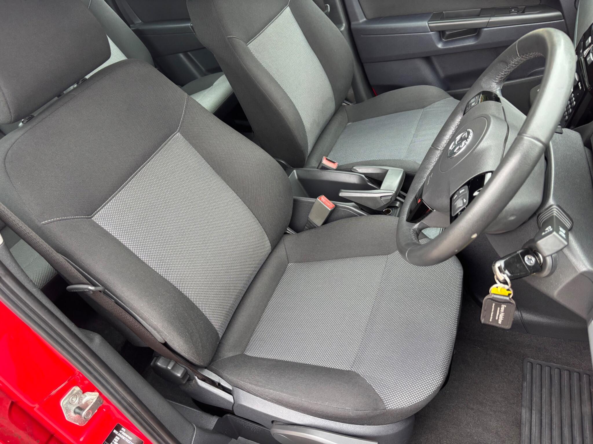 Vauxhall Zafira view 10