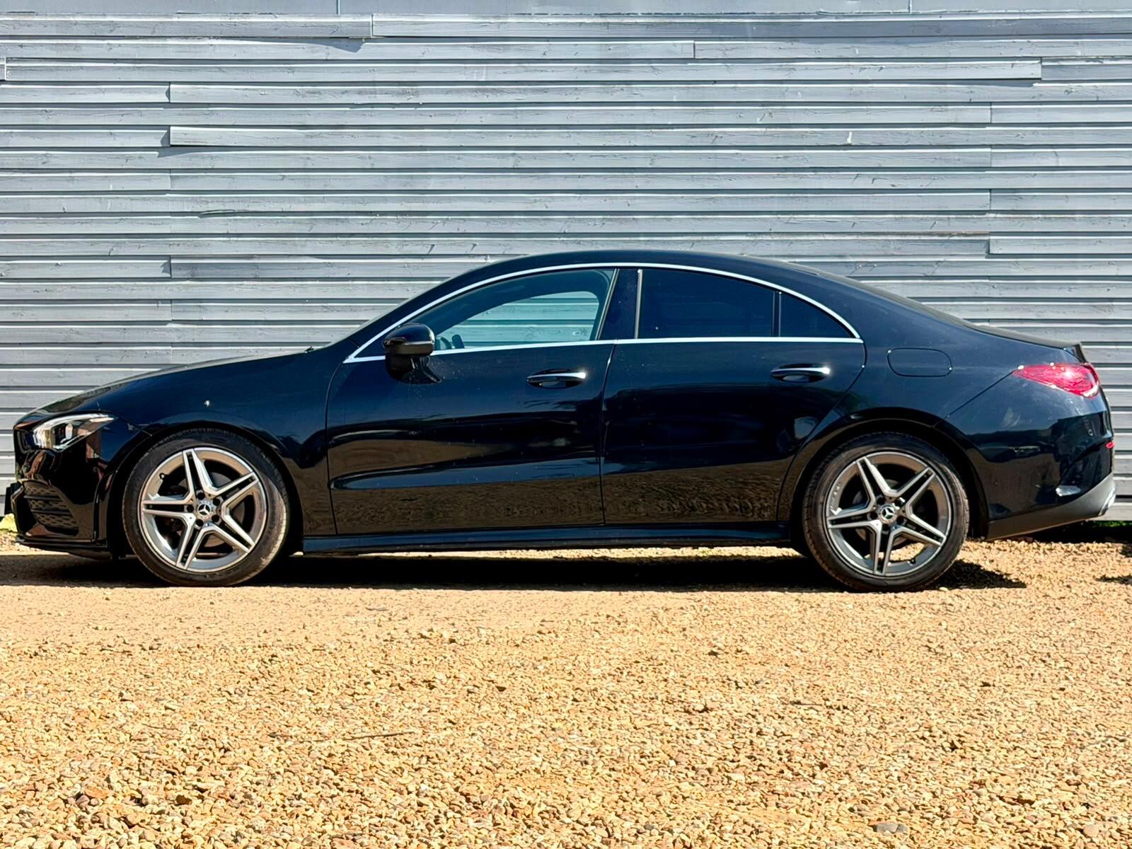 Mercedes-Benz Cla view 9