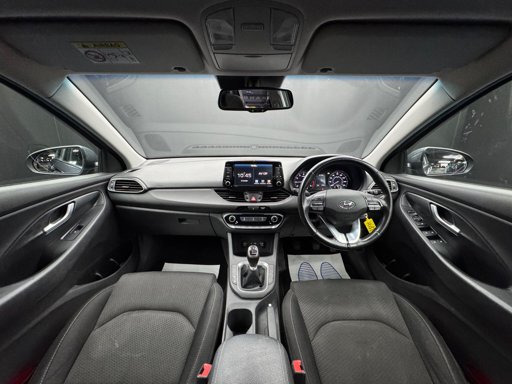 Hyundai i30 view 15