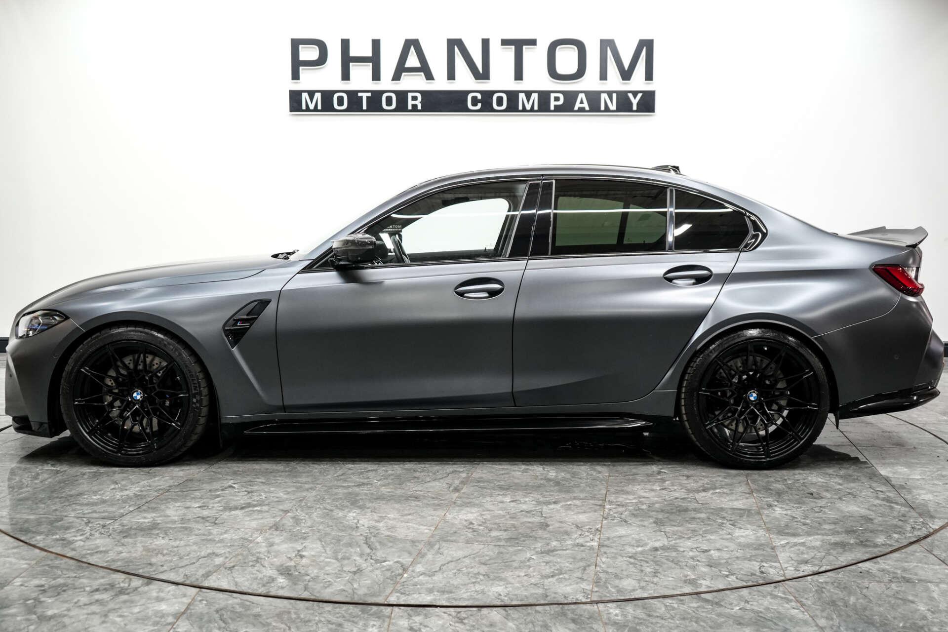 BMW M3 view 3