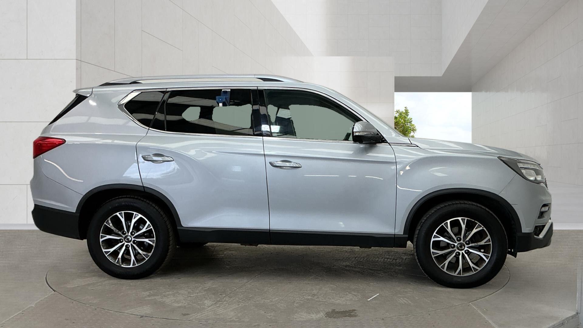 KGM Rexton view 10