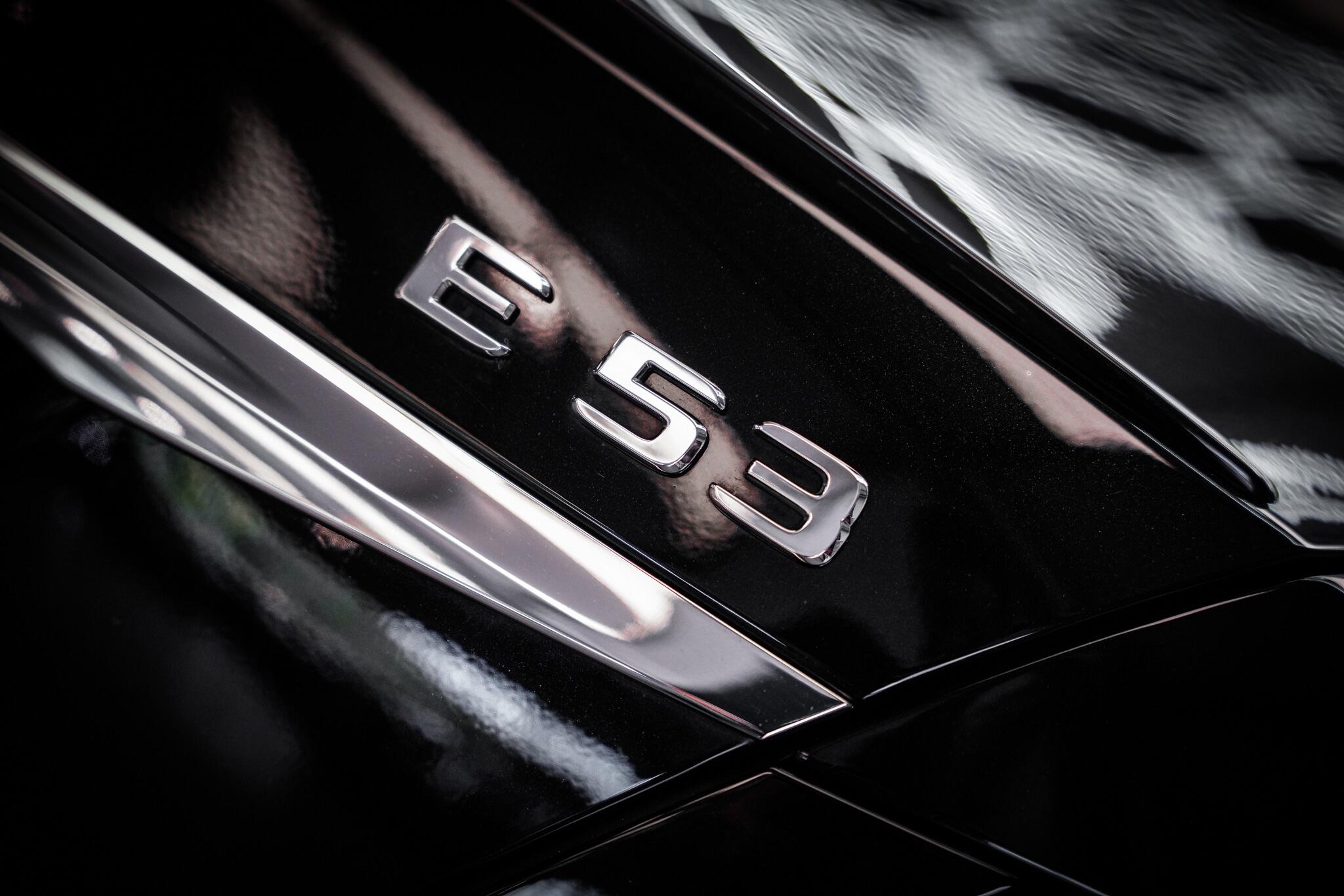 Mercedes-Benz E-Class view 38