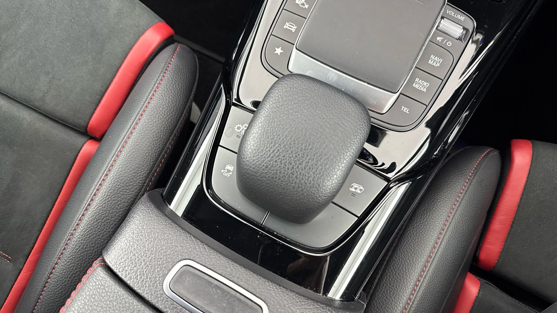 Mercedes-Benz A-Class view 40