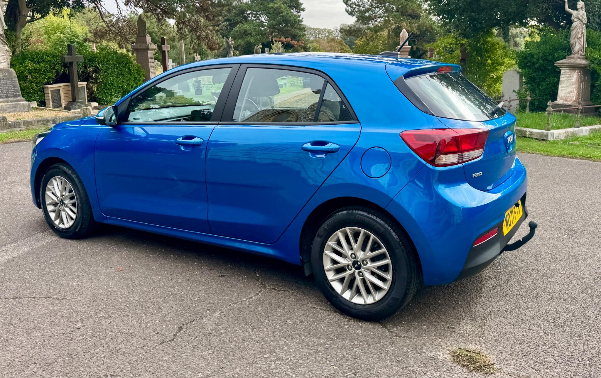 Kia Rio view 13
