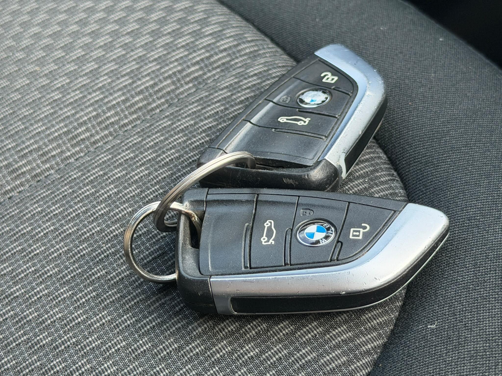 BMW 2 Series view 31