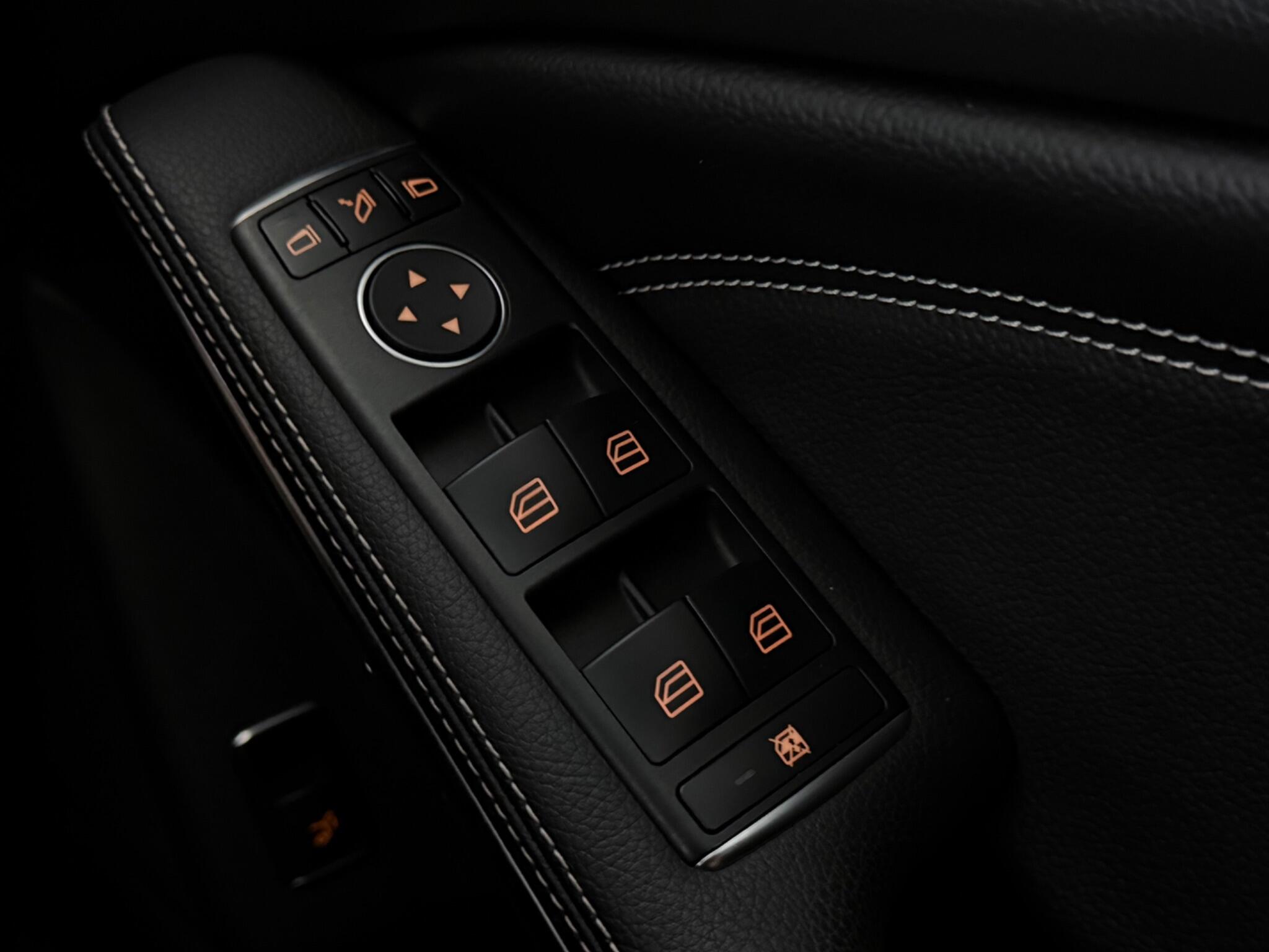 Mercedes-Benz Gla view 19