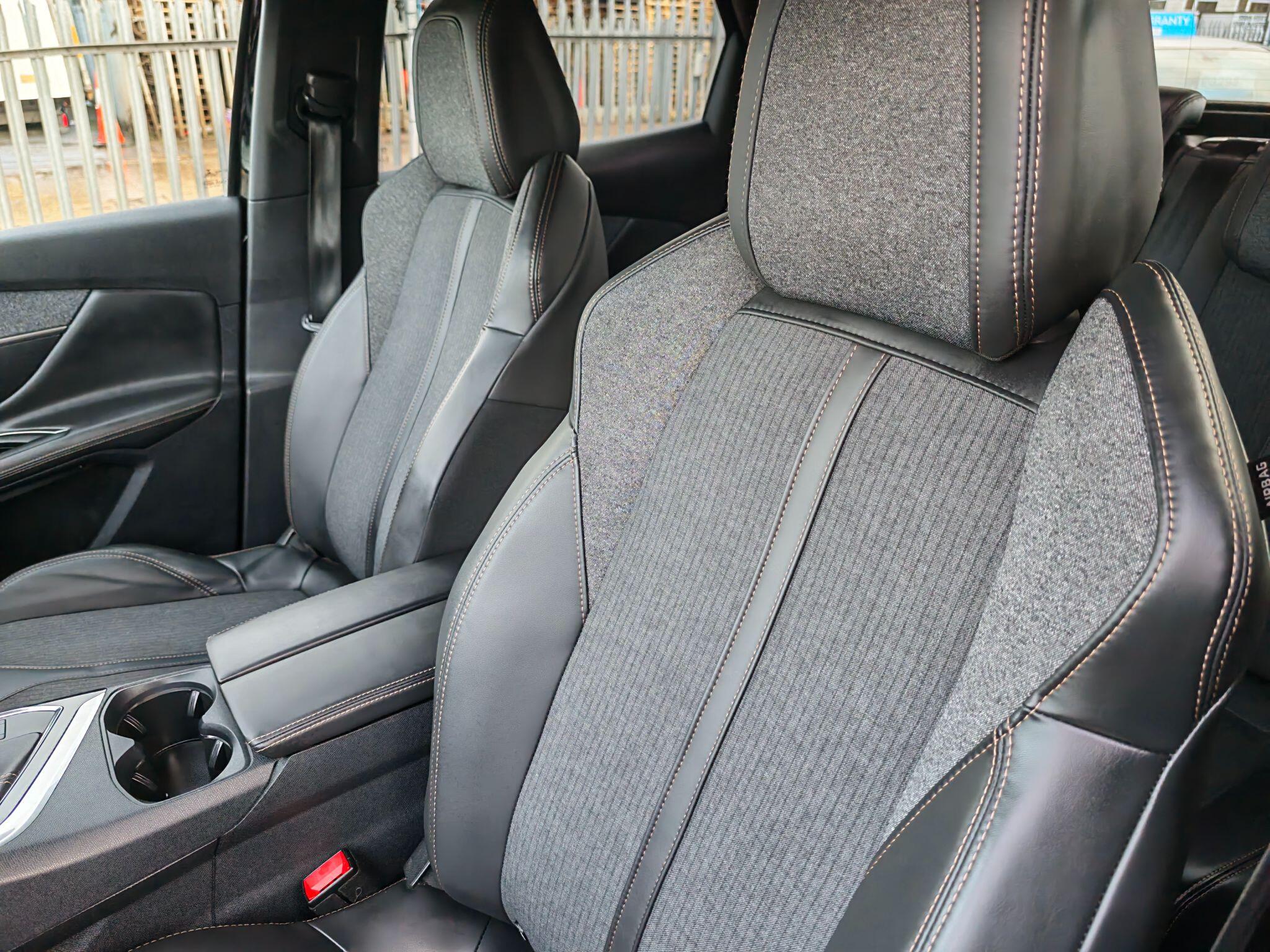Peugeot 3008 view 40