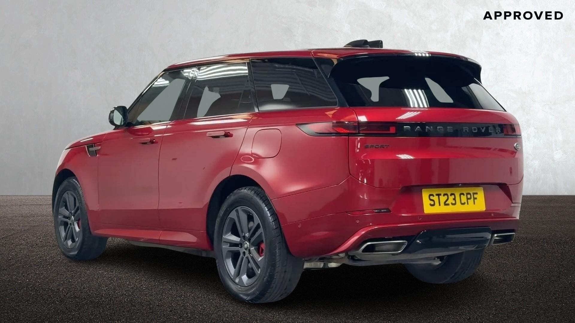 Land Rover Range Rover Sport view 2