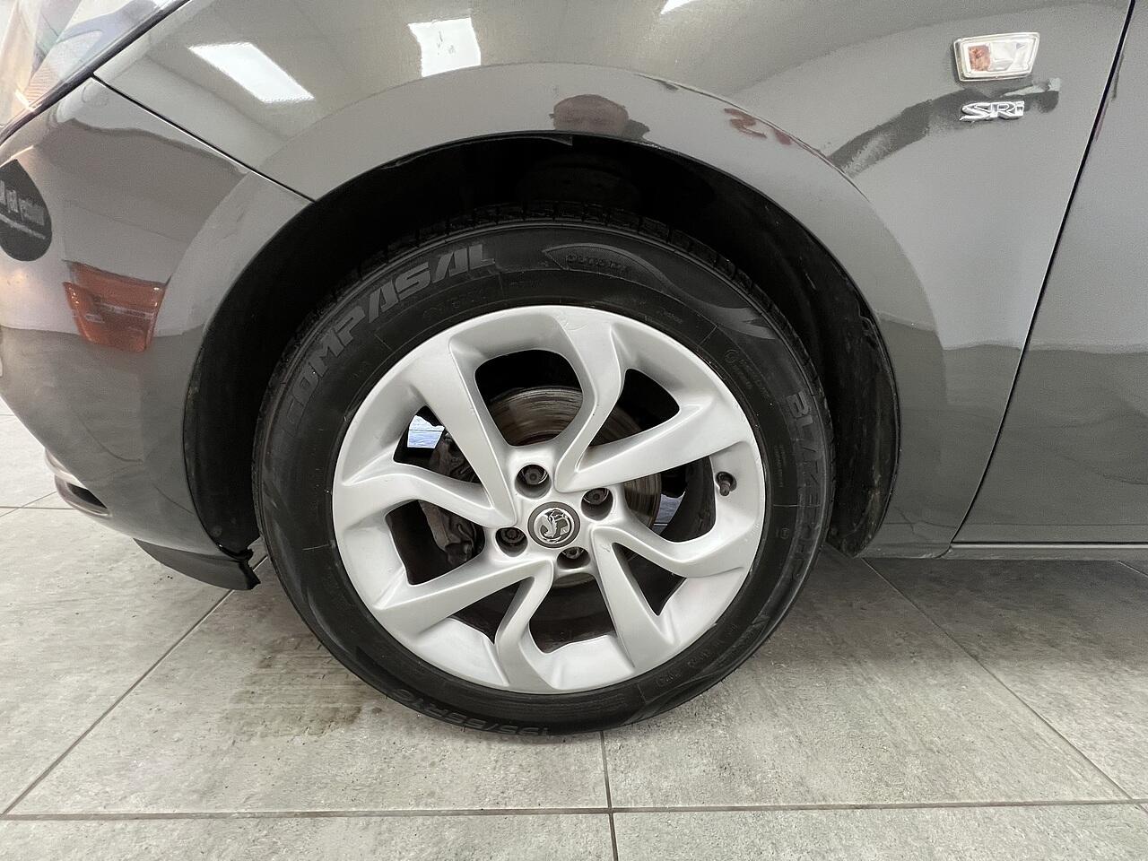 Vauxhall Corsa view 18