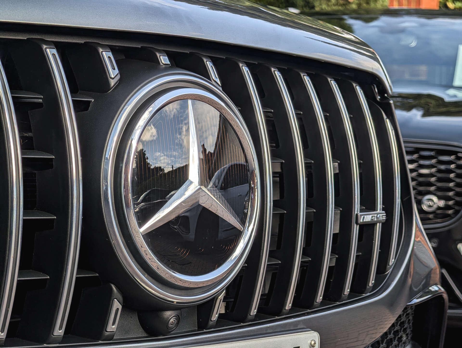 Mercedes-Benz Gle view 11