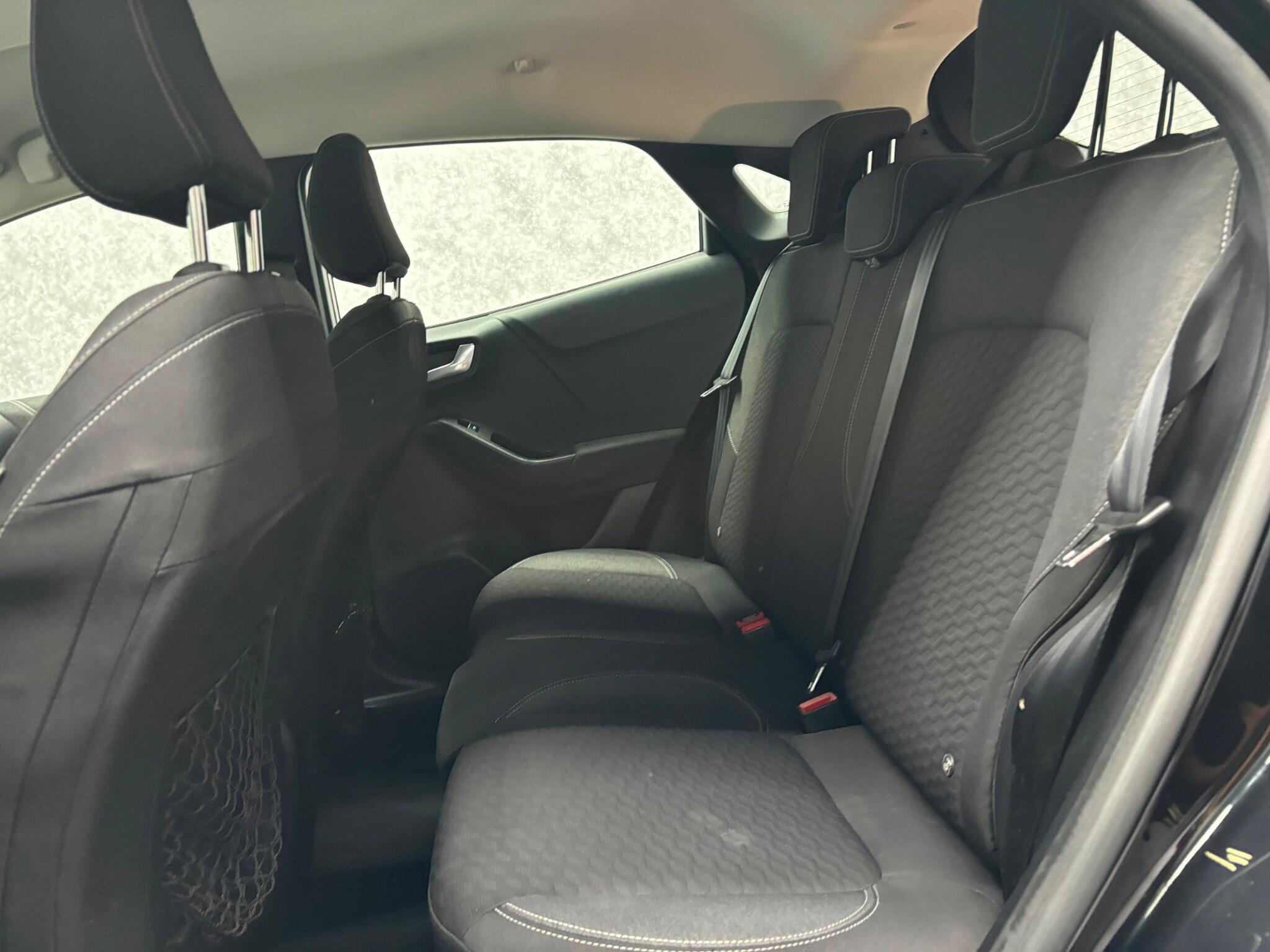 Ford Puma view 8