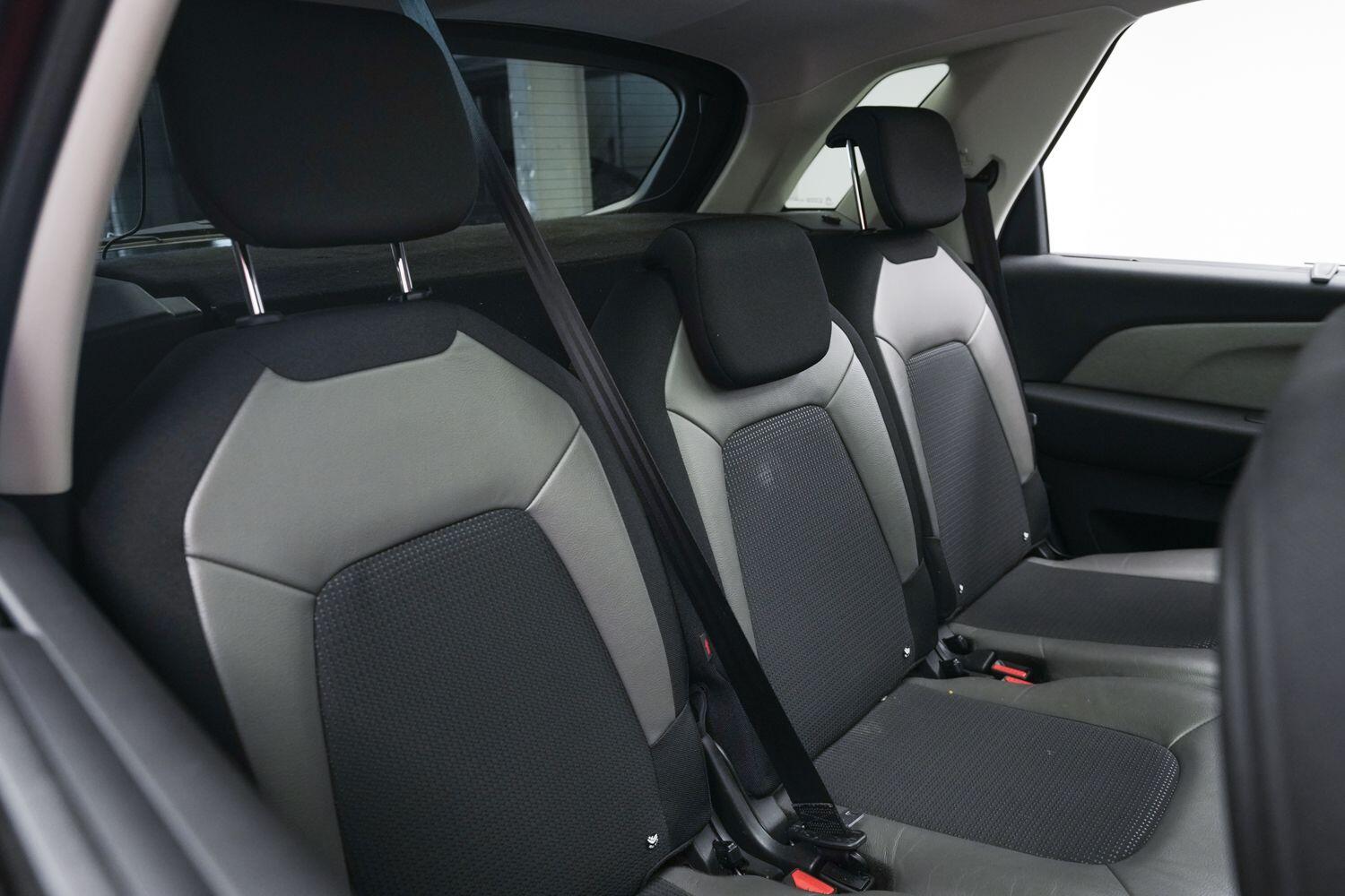 Citroen C4 Picasso view 13