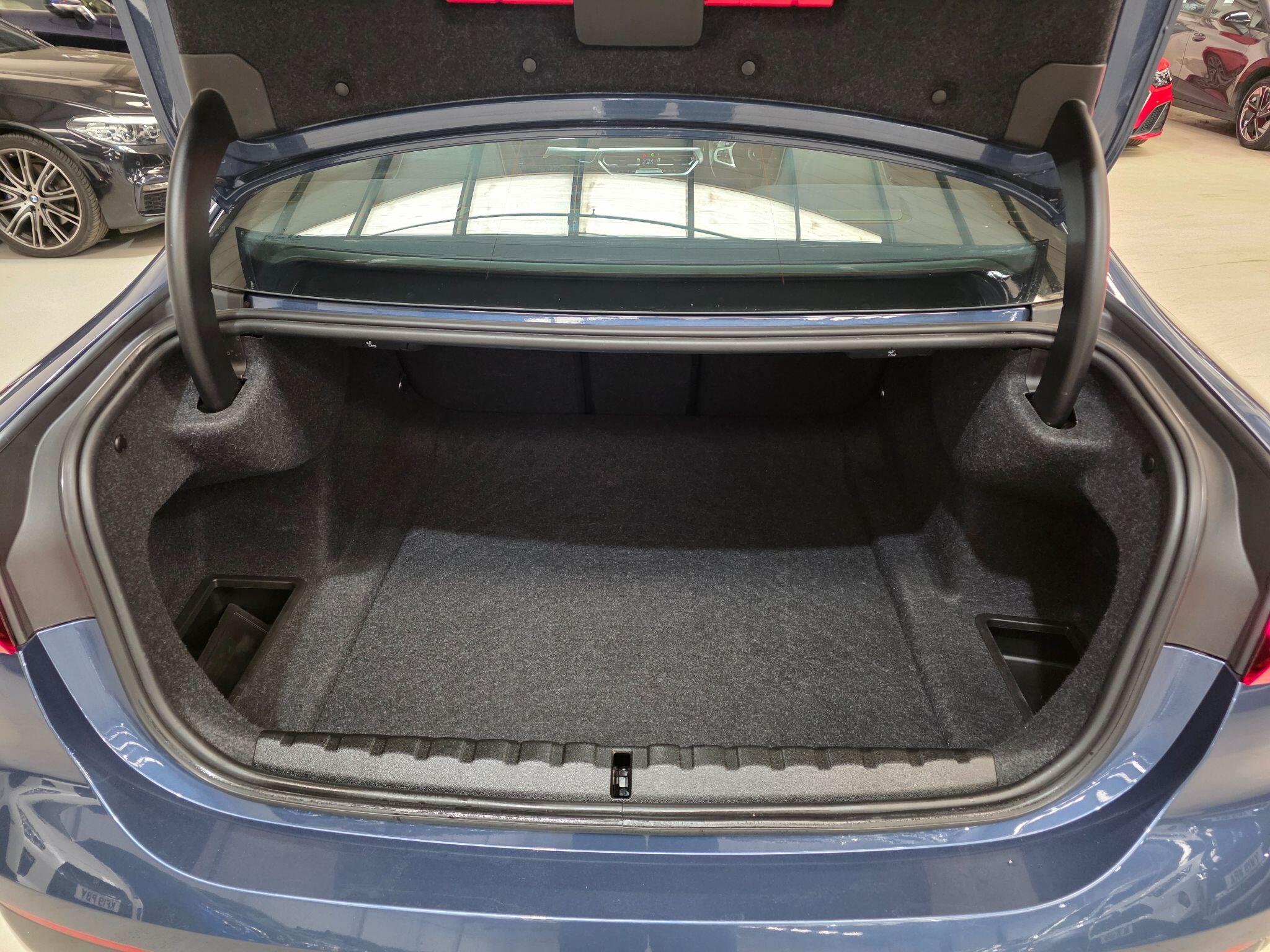 BMW 4 Series view 28