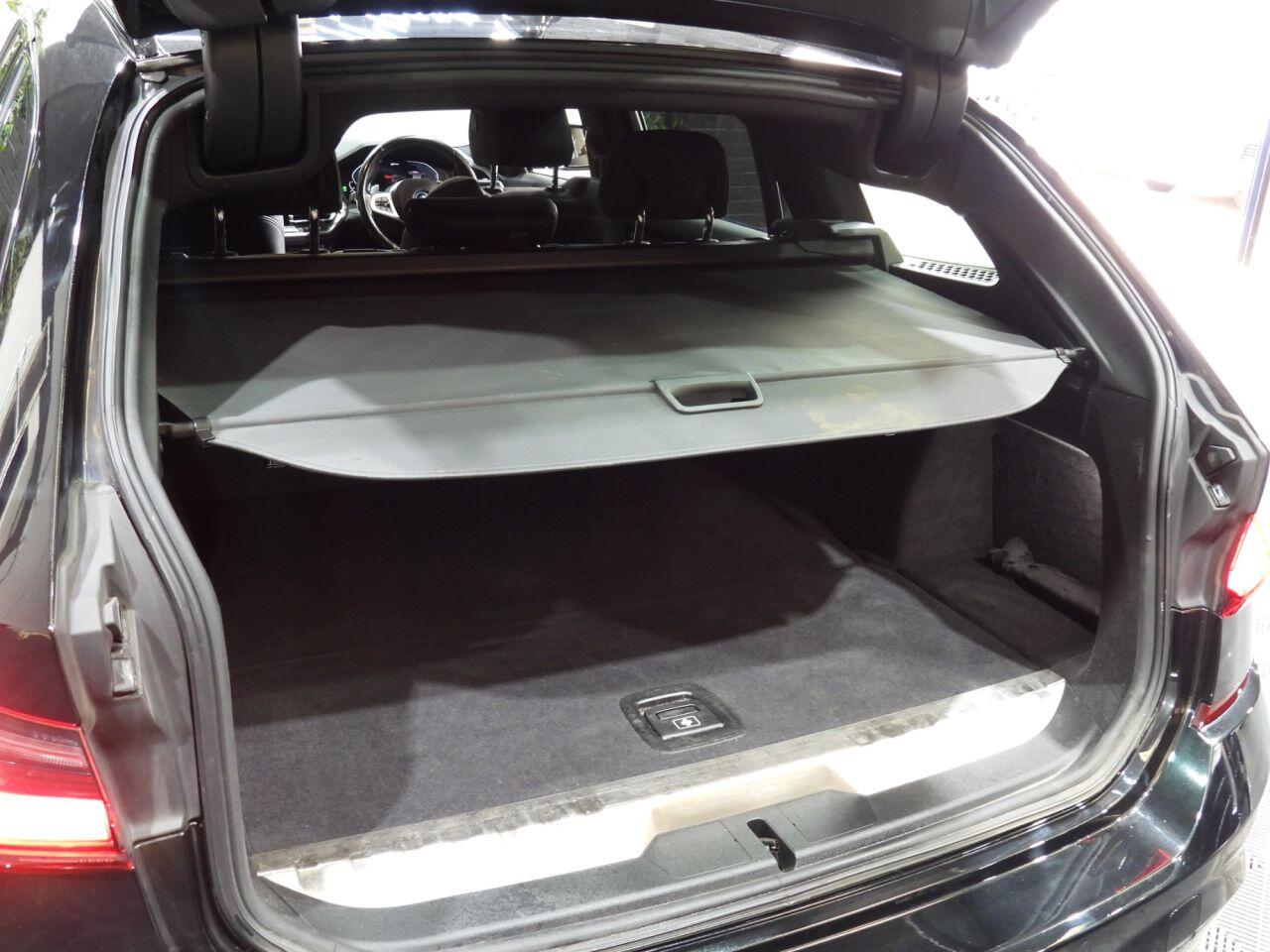 BMW 3 Series view 39