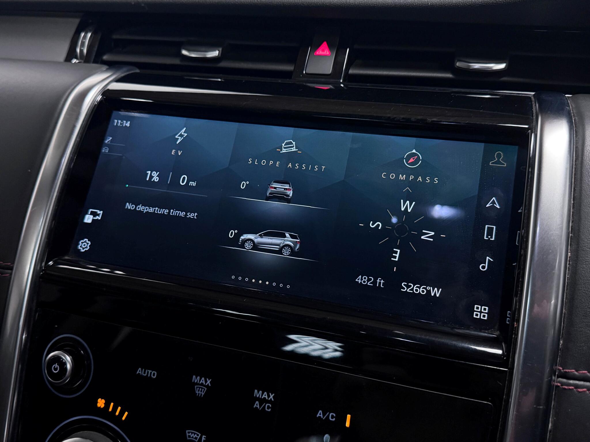 Land Rover Discovery Sport view 43