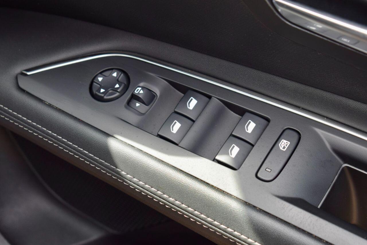 Peugeot 3008 view 22
