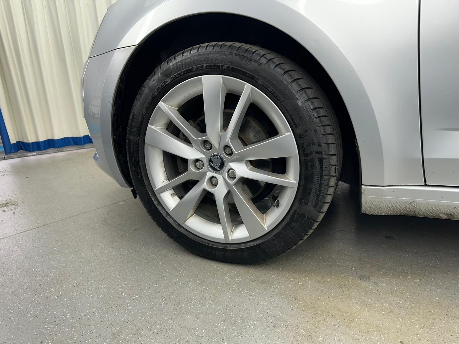 Skoda Octavia view 14