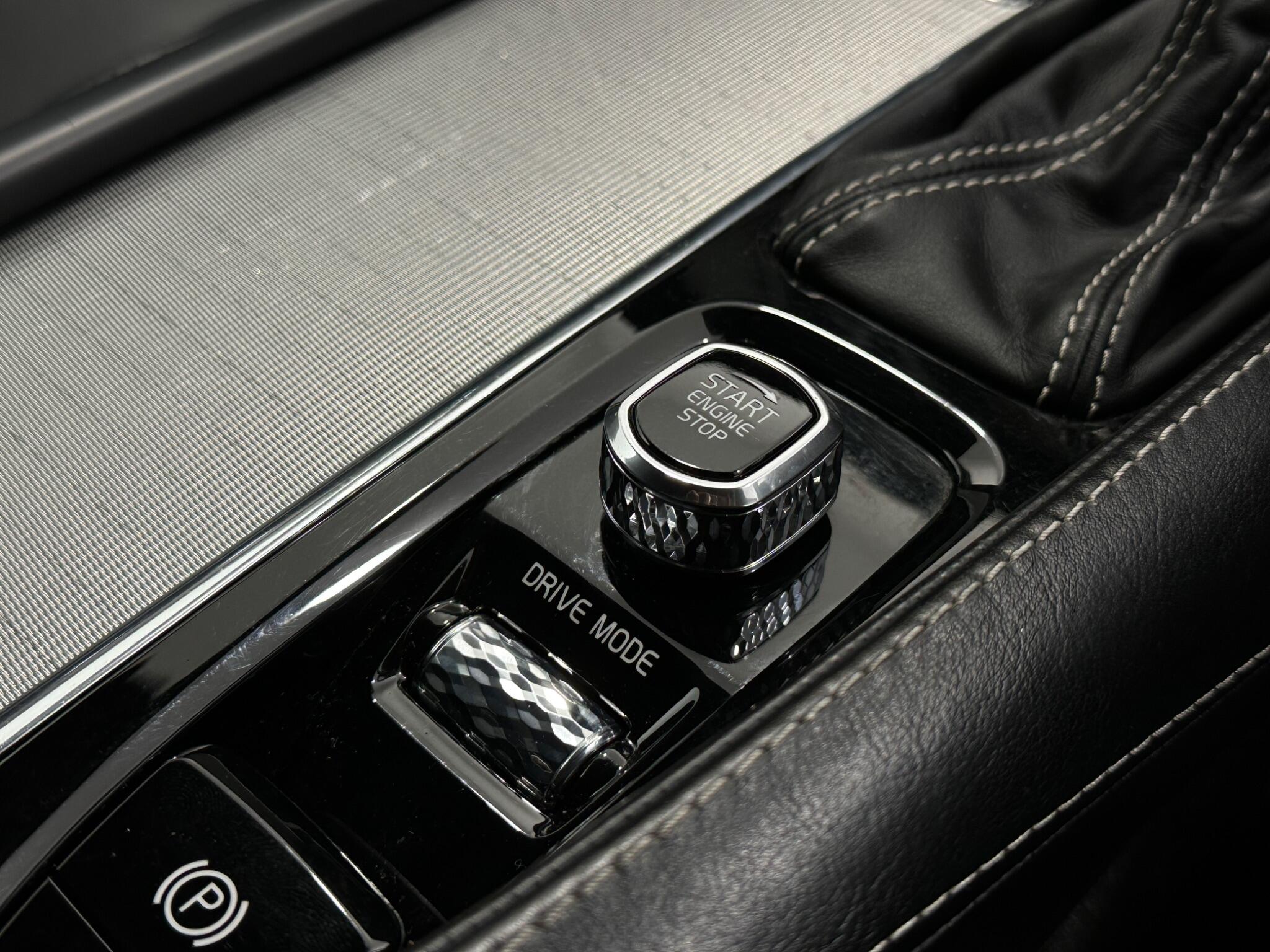 Volvo S90 view 21