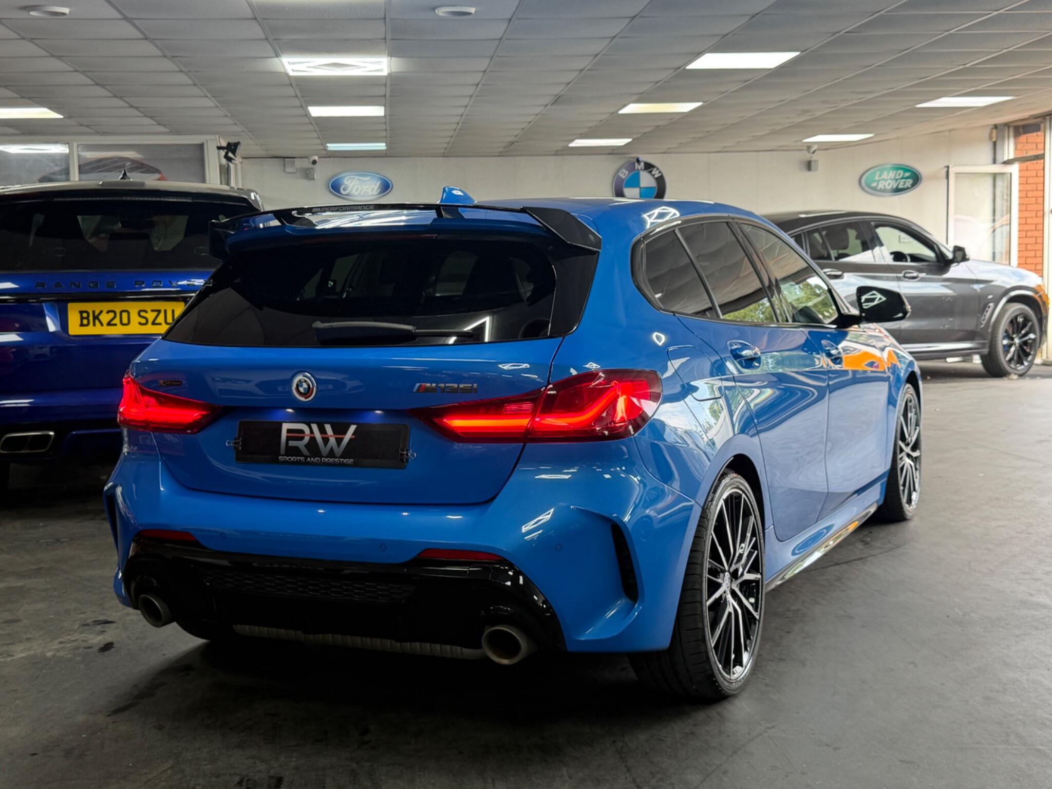 BMW 1 Series view 15