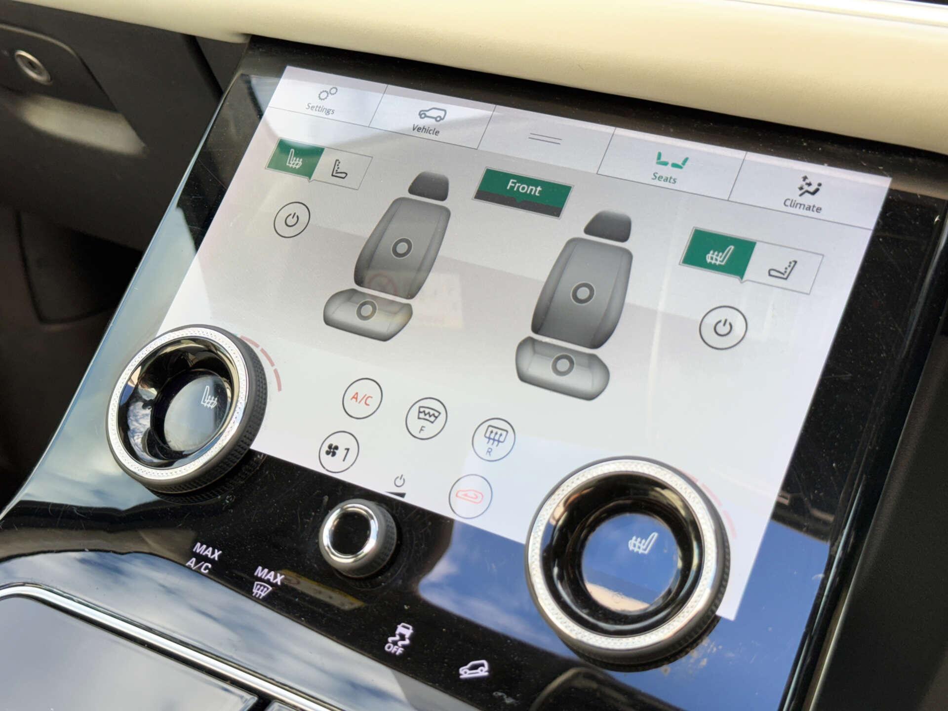 Land Rover Range Rover Velar view 74