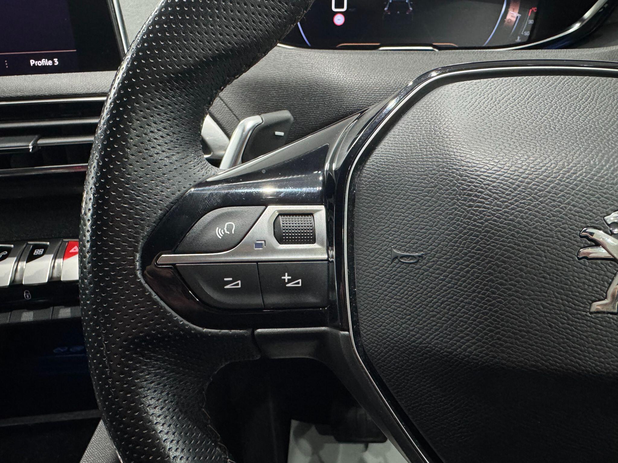 Peugeot 5008 view 30