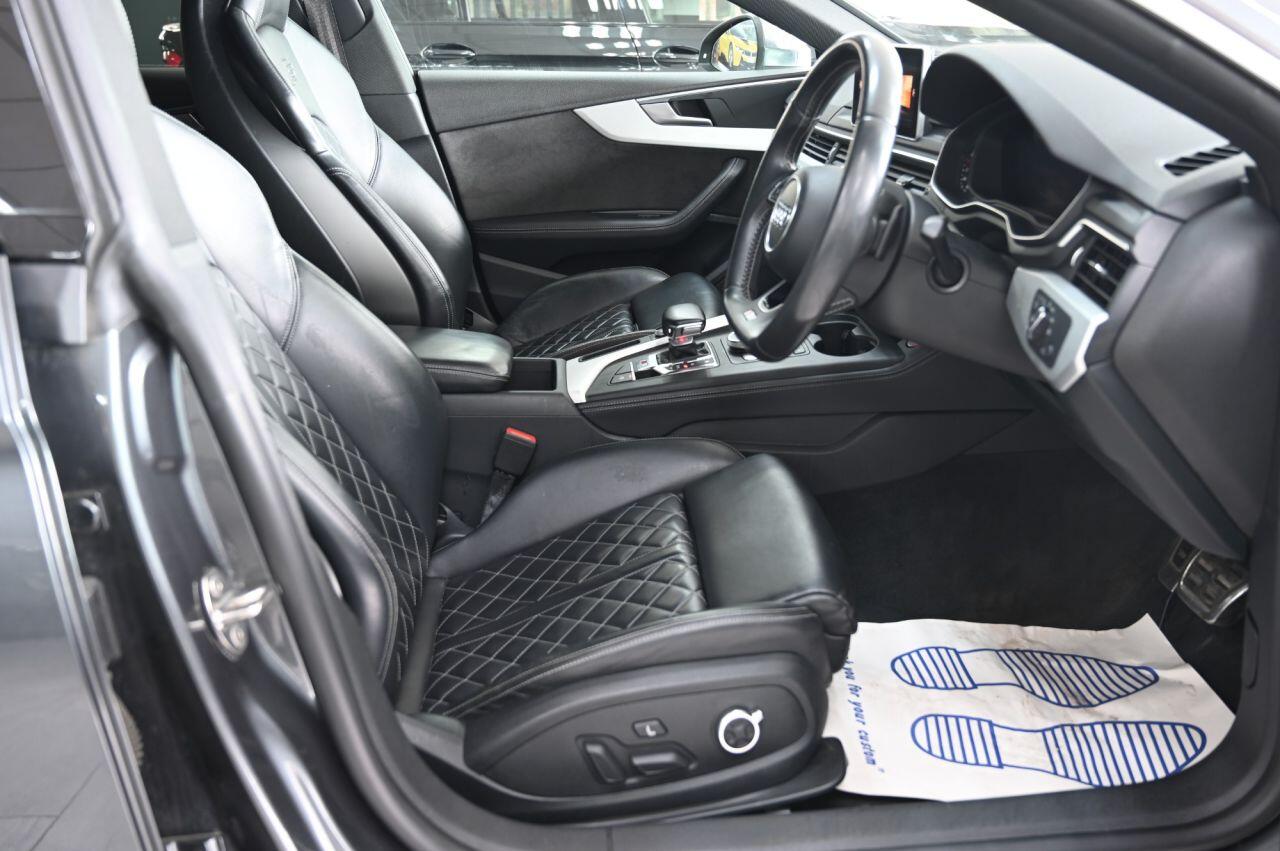 Audi S5 view 17