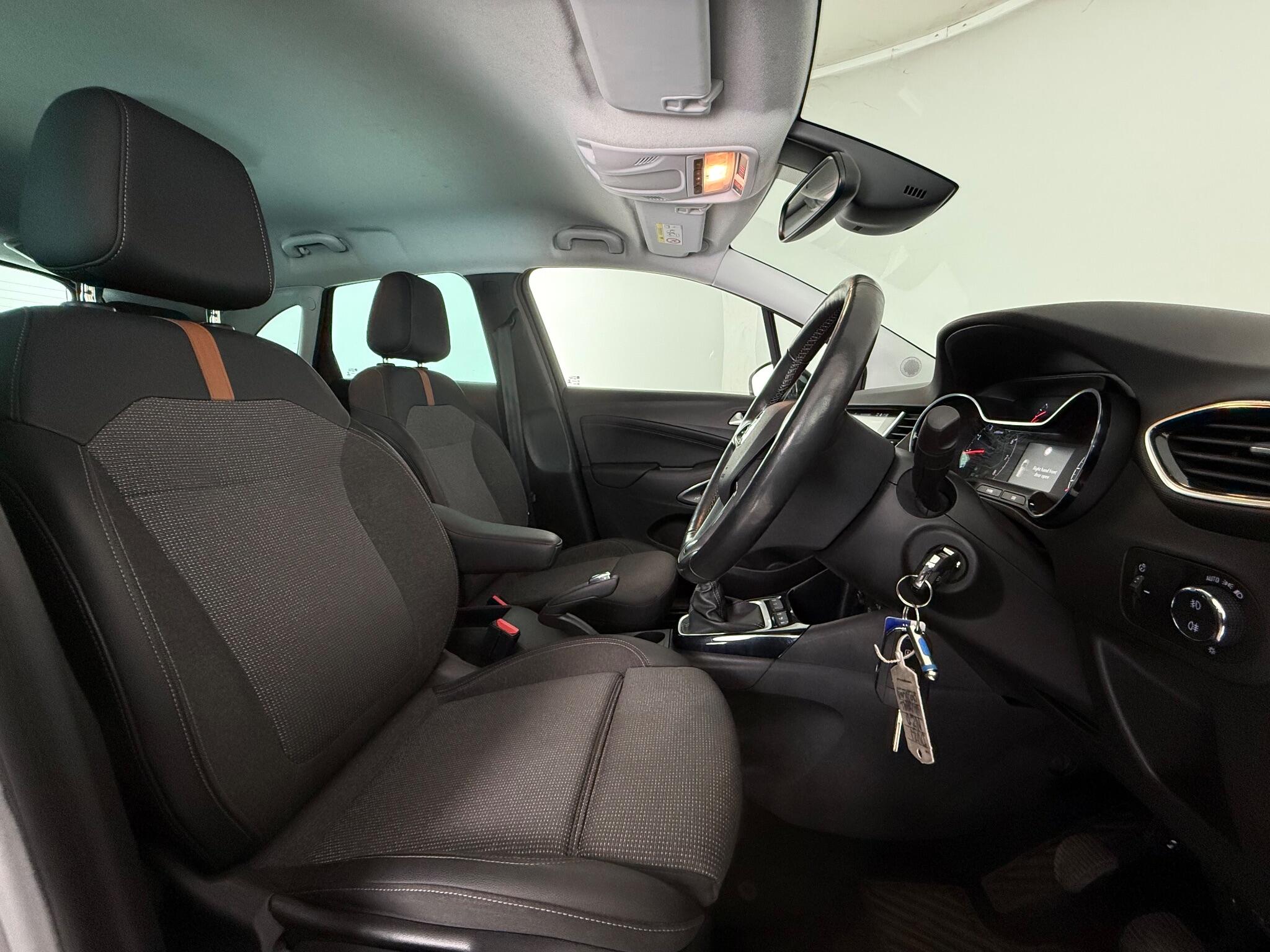 Vauxhall Crossland view 13