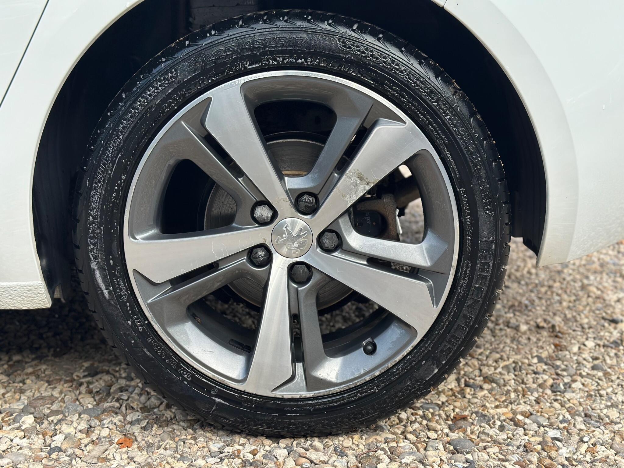 Peugeot 308 view 62