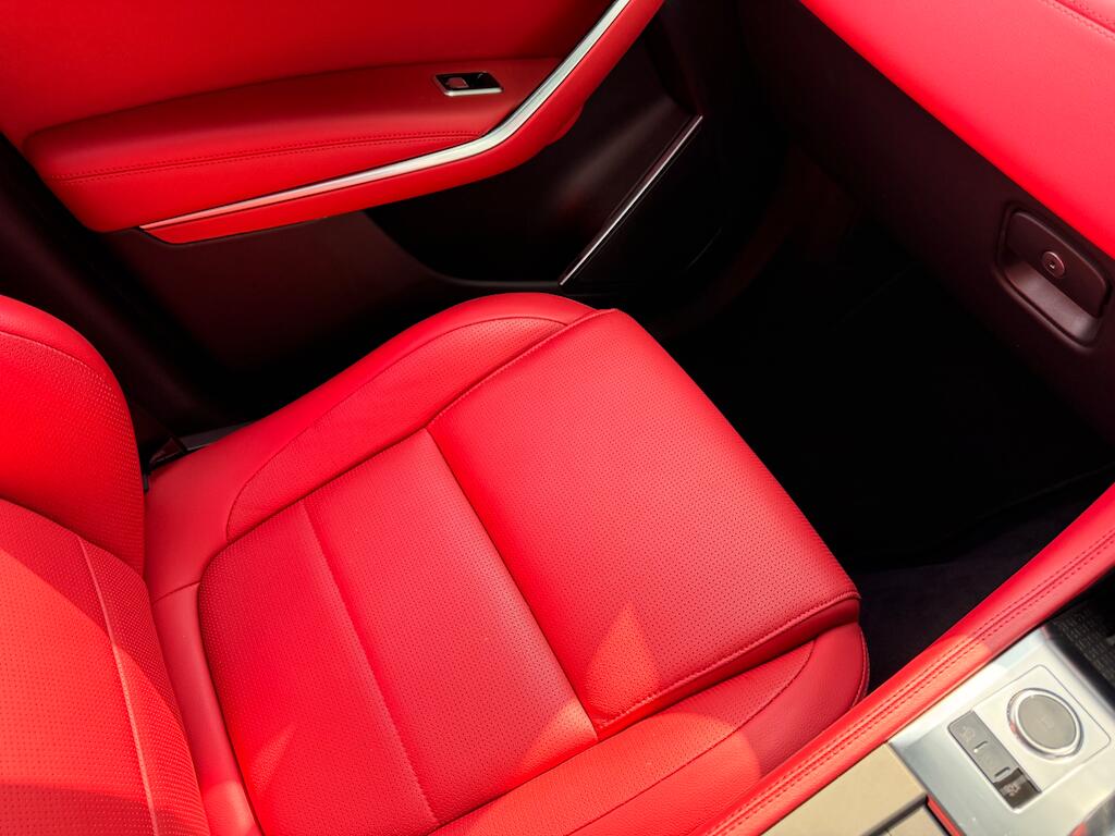 Jaguar F-Pace view 51