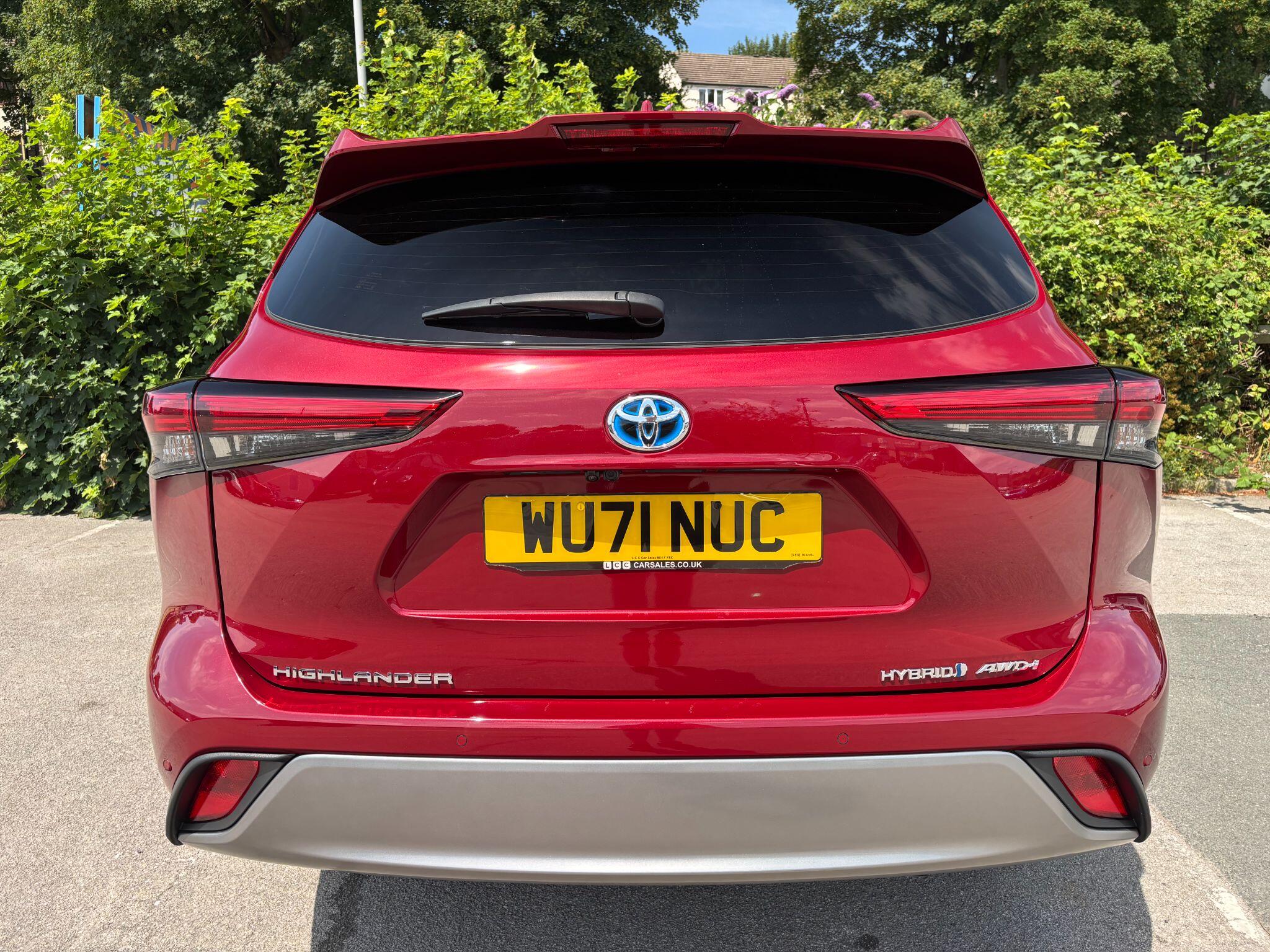 Toyota Highlander view 6