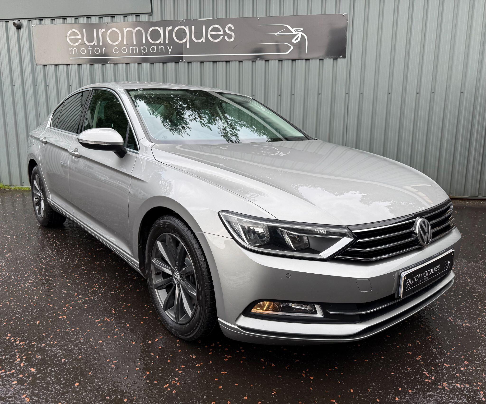Volkswagen Passat view 13