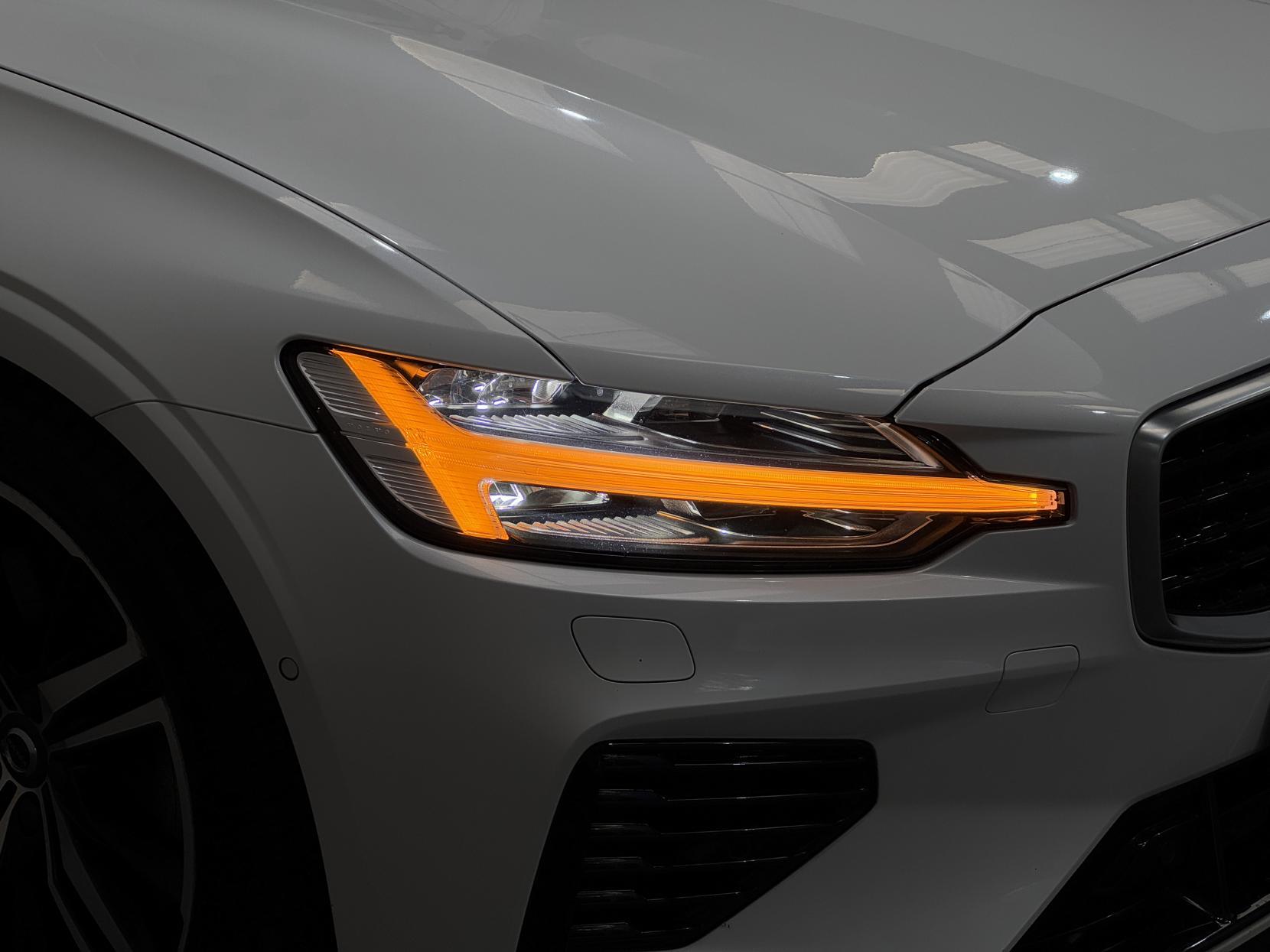 Volvo S60 view 7