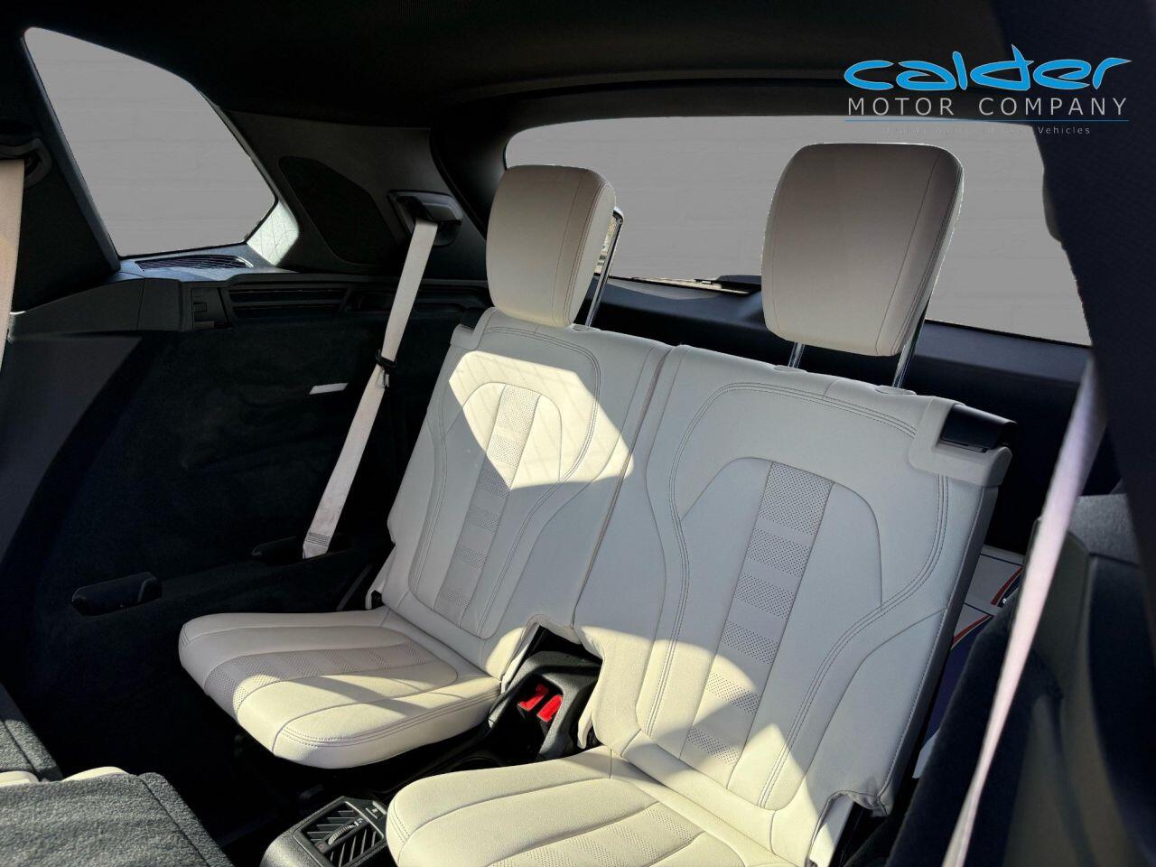 BMW X5 view 56