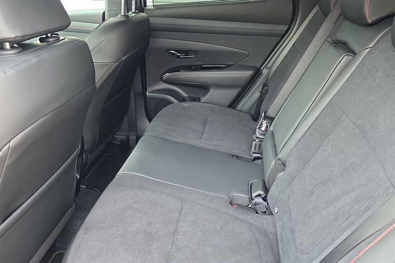 Hyundai Tucson view 25
