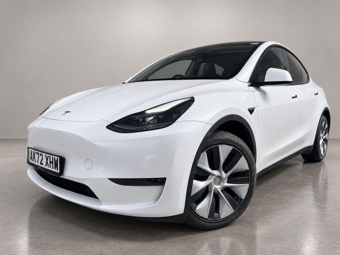 Tesla Model Y view 8