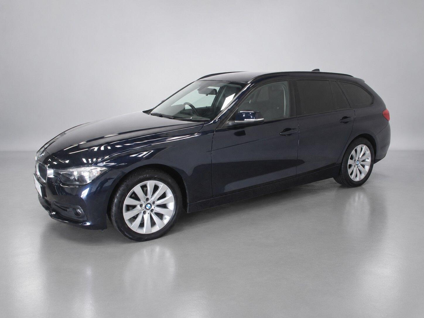 BMW 3 Series view 5