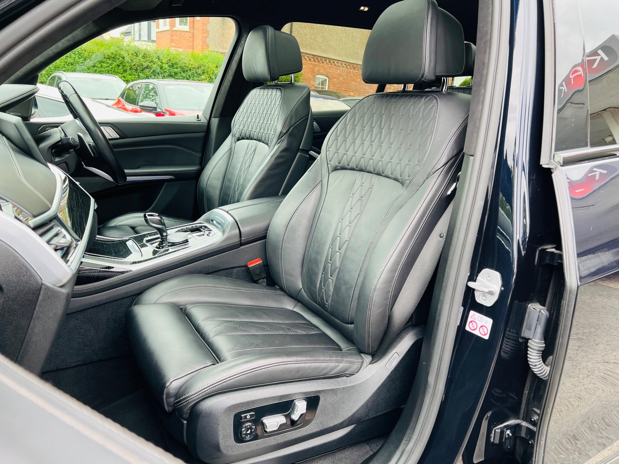 2021 BMW X7 4.4 M50i V8 Auto xDrive Euro 6 (s/s) 5dr • 62,886 miles image 89