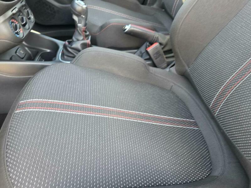 Vauxhall Corsa view 32