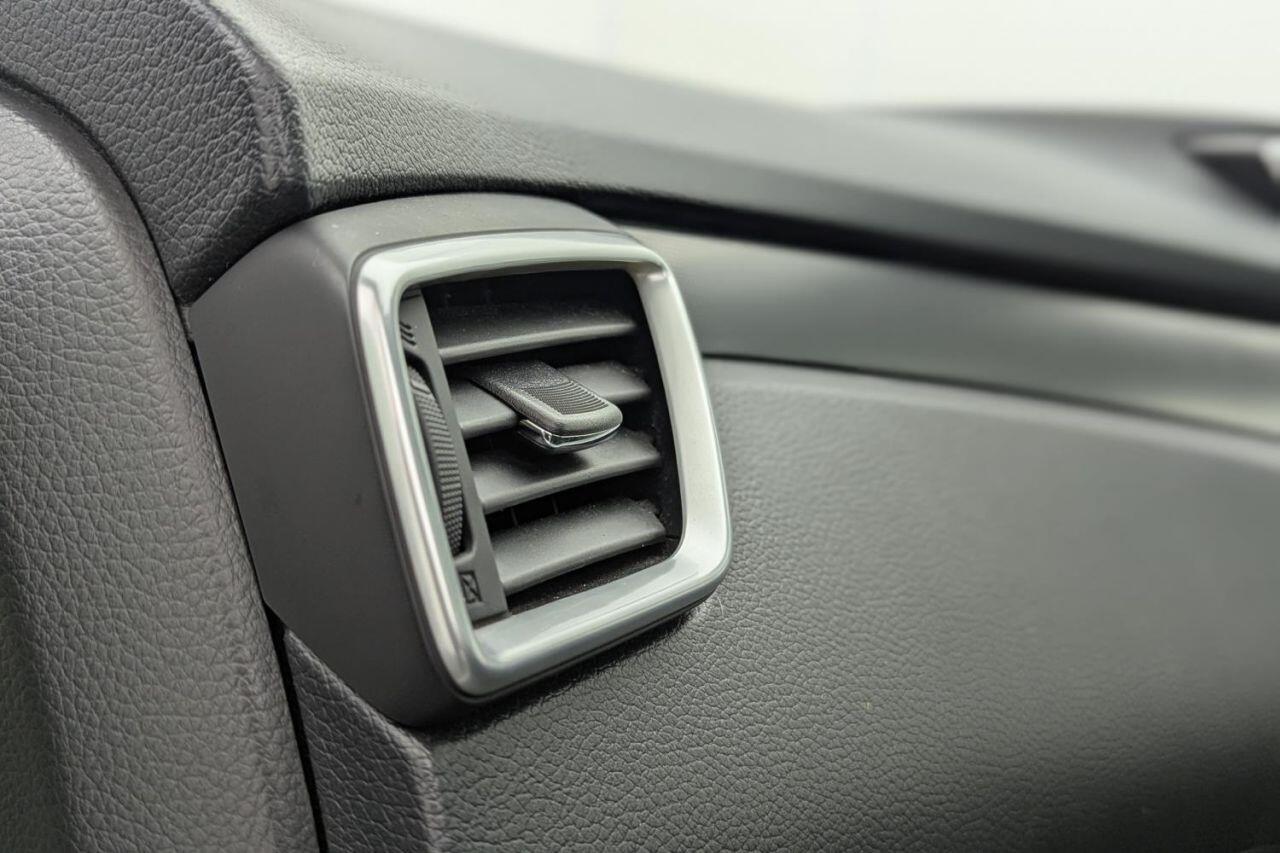 Nissan Qashqai view 21