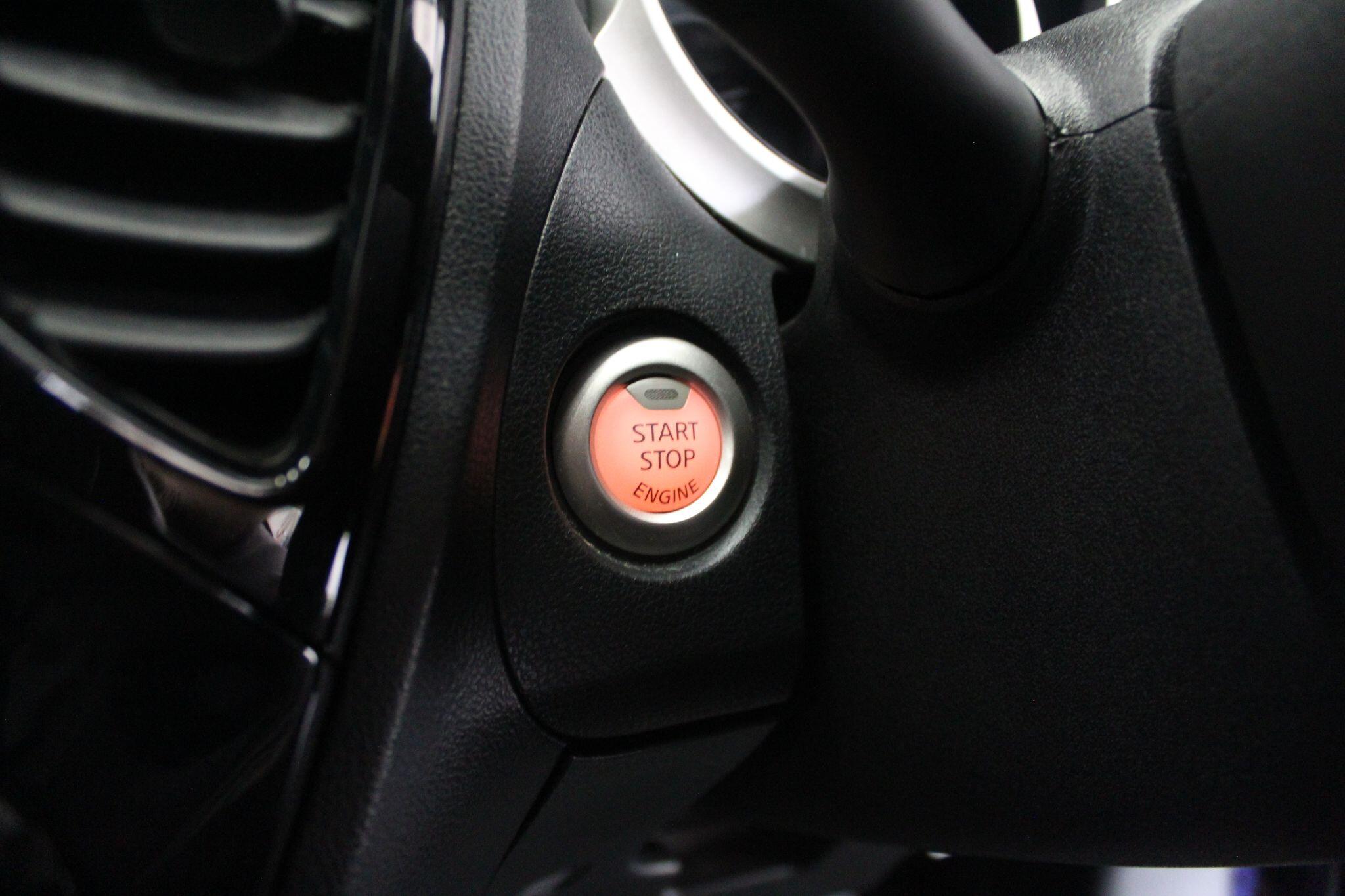 Nissan Juke view 45