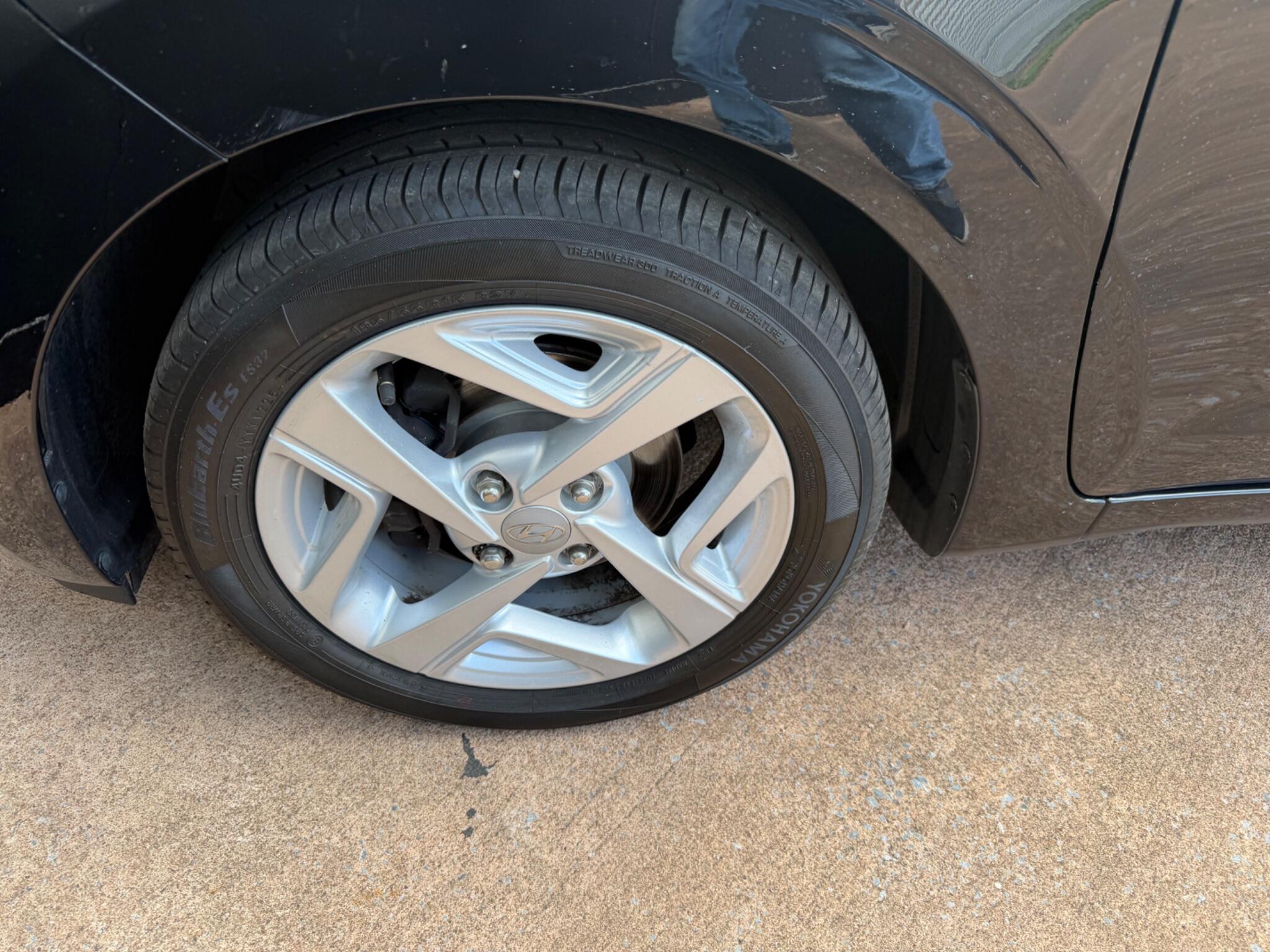 Hyundai I10 view 15